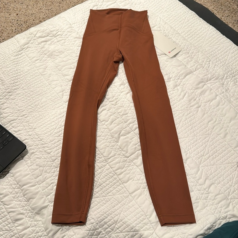 InStill HR Tight 25”